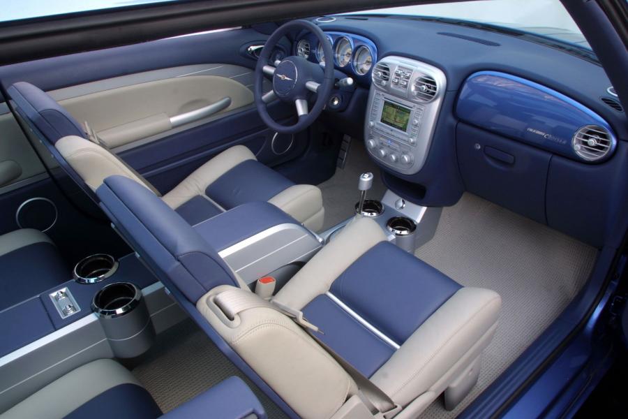 Интерьер Chrysler California Cruiser Concept 2002 года  (фото 7 из 24)